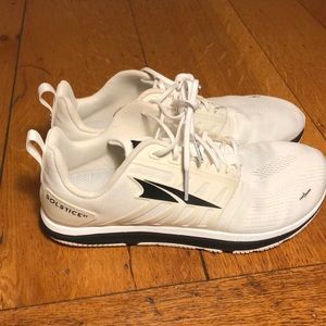 Altra Solstice XT Size 8